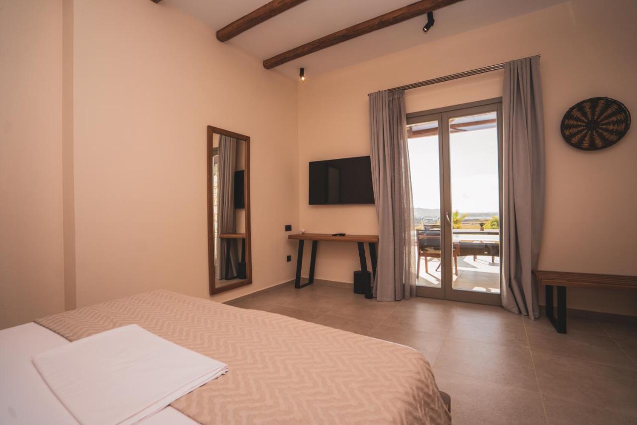 Kouros Blanc Resort & Suites Pounda Luaran gambar
