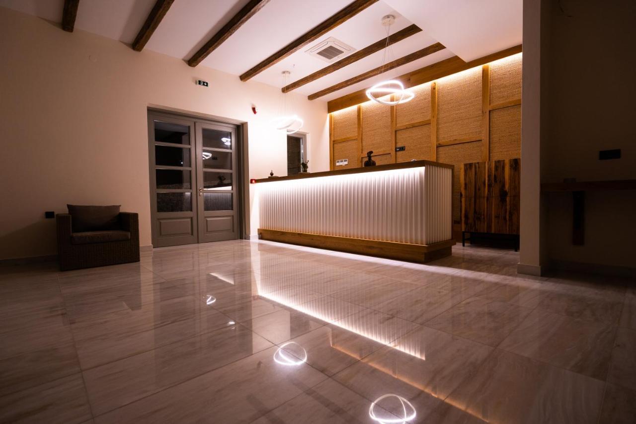 Kouros Blanc Resort & Suites Pounda Luaran gambar