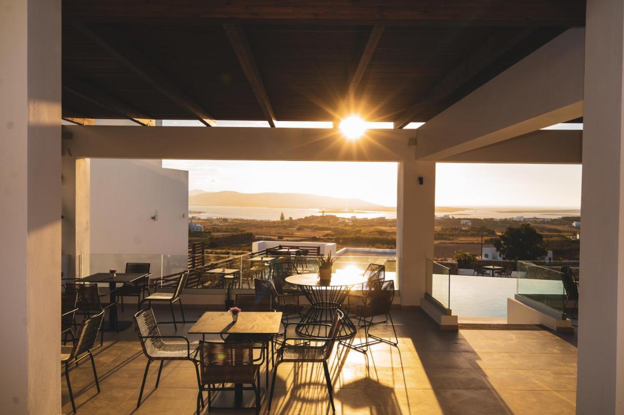 Kouros Blanc Resort & Suites Pounda Luaran gambar