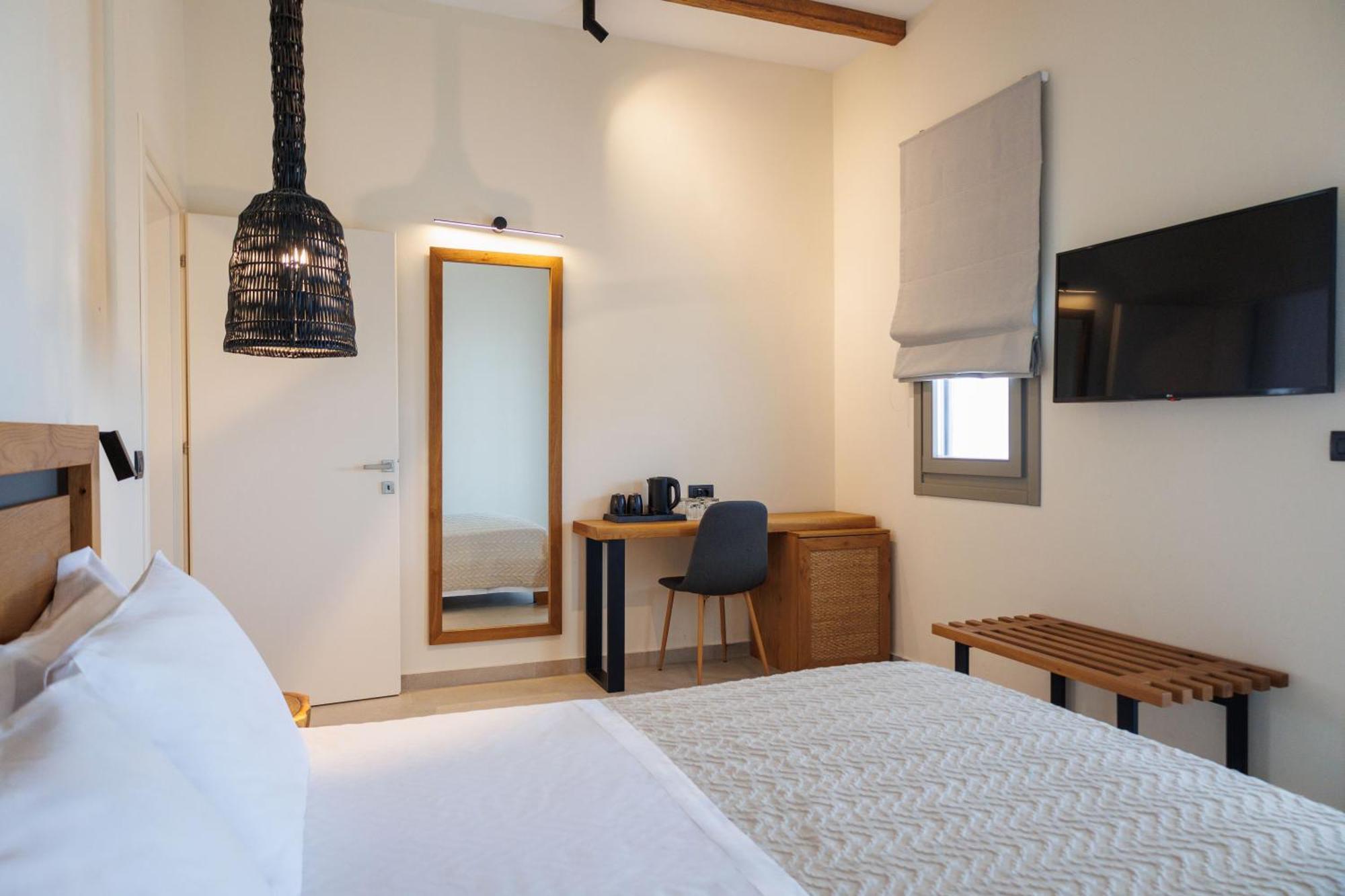 Kouros Blanc Resort & Suites Pounda Bilik gambar